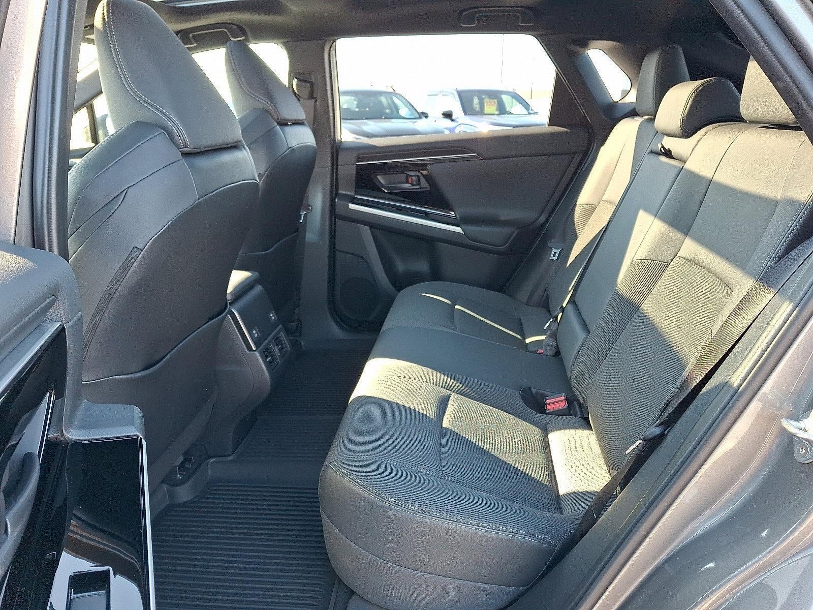 2024 Toyota bZ4X XLE AWD (Natl)