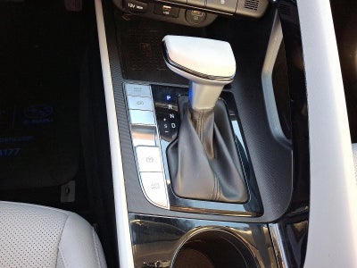 2021 Hyundai ELANTRA Limited IVT *Ltd Avail*