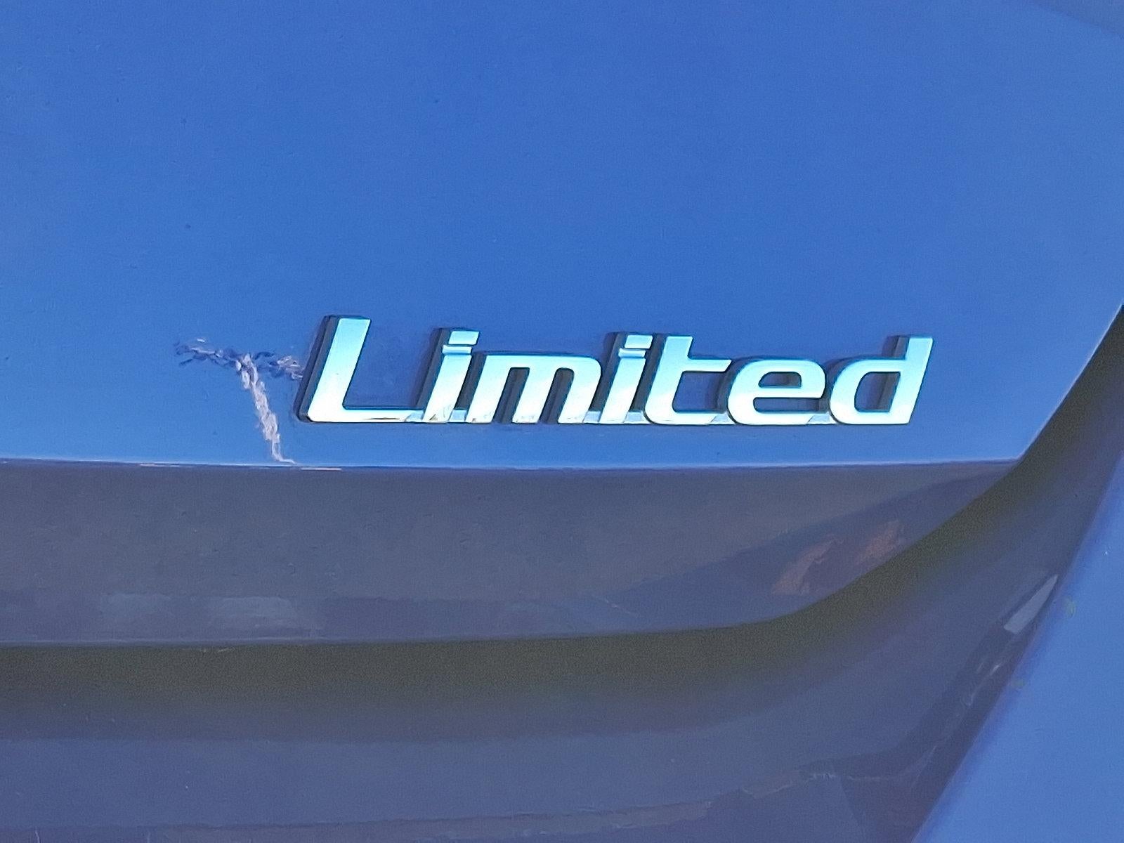 2021 Hyundai ELANTRA Limited IVT *Ltd Avail*