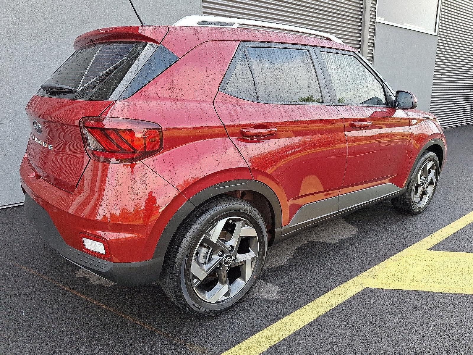 2025 Hyundai VENUE Limited IVT