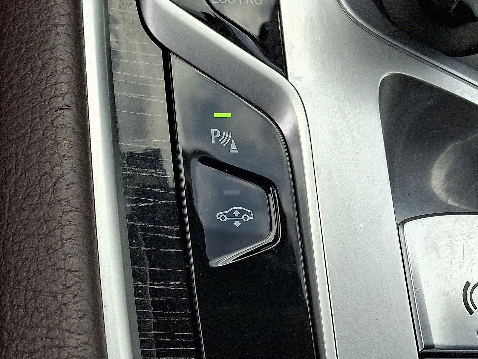 2018 BMW 750i xDrive Sedan