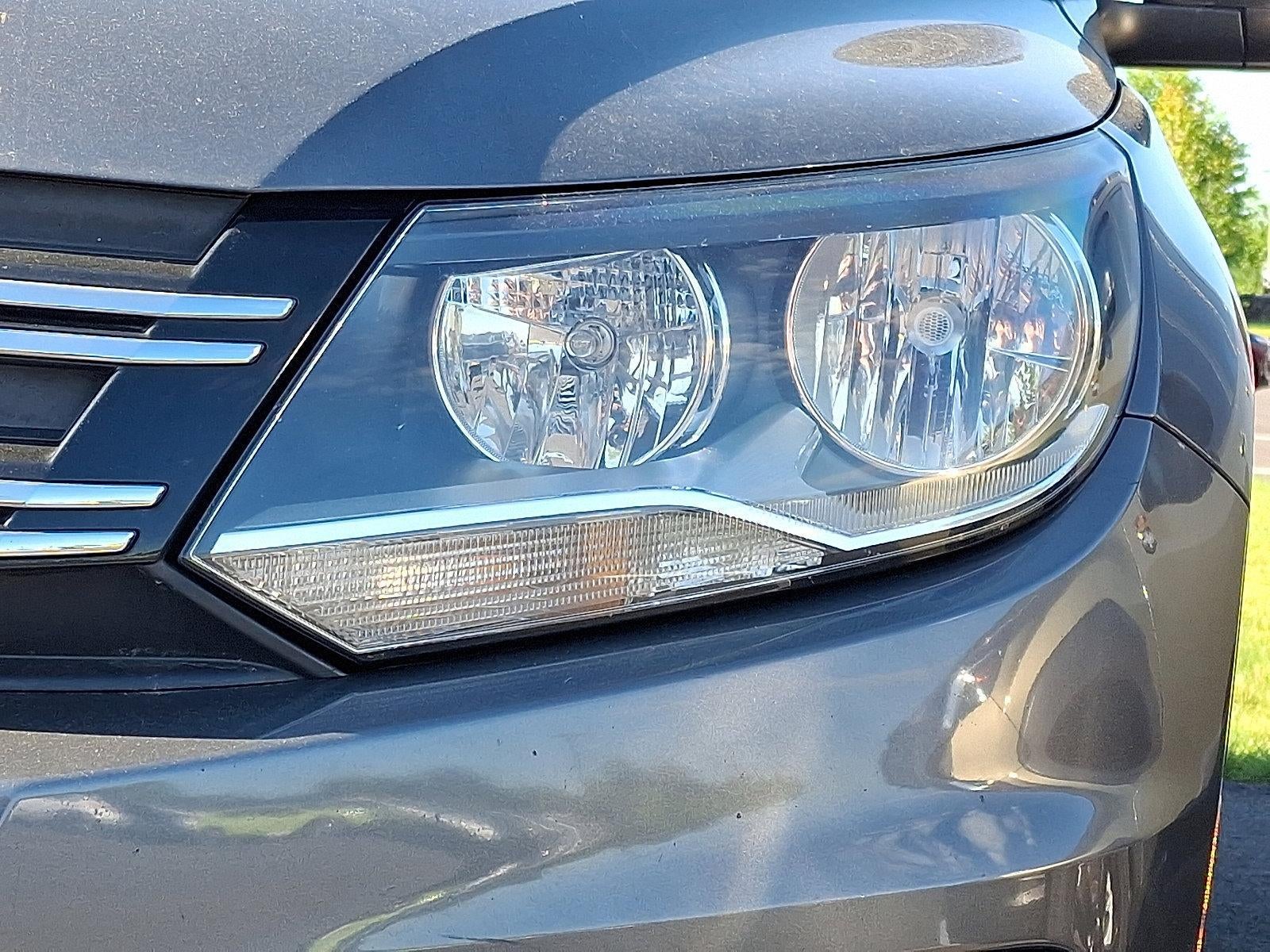 2014 Volkswagen Tiguan 4MOTION 4dr Auto S