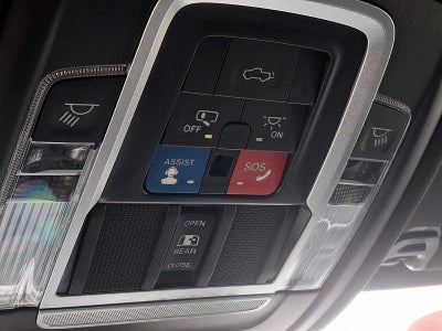 2022 RAM 1500 Limited 4x4 Crew Cab 5'7" Box