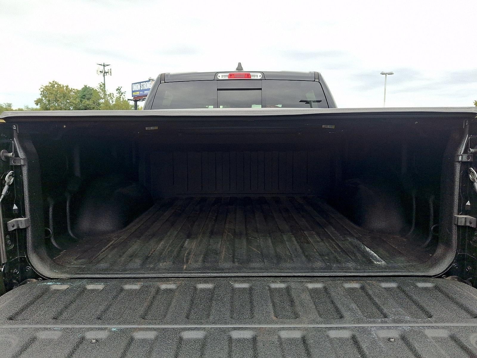 2022 RAM 1500 Limited 4x4 Crew Cab 5'7" Box