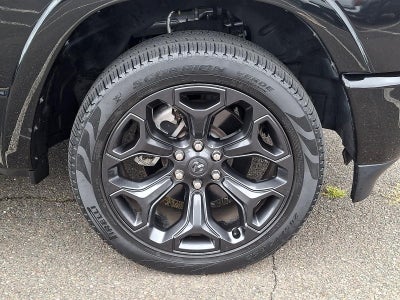 2022 RAM 1500 Limited 4x4 Crew Cab 5'7" Box