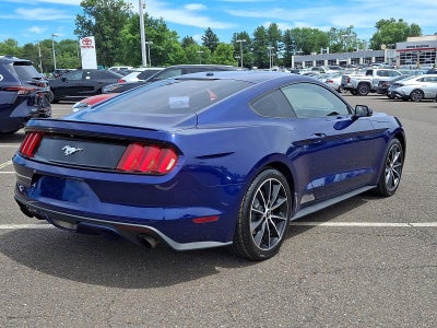 2016 Ford Mustang 2dr Fastback EcoBoost