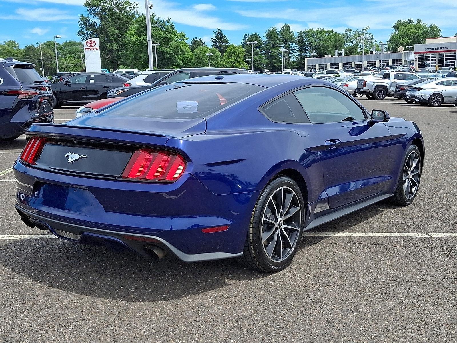 2016 Ford Mustang 2dr Fastback EcoBoost