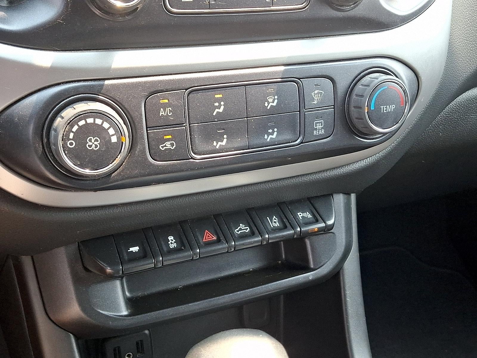 2022 Chevrolet Colorado Crew Cab Short Box 4-Wheel Drive LT