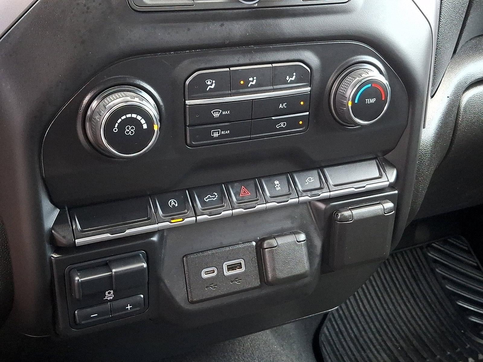 2021 Chevrolet Silverado 1500 Double Cab Standard Box 4-Wheel Drive Custom