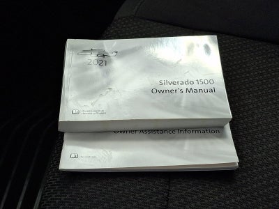 2021 Chevrolet Silverado 1500 Double Cab Standard Box 4-Wheel Drive Custom
