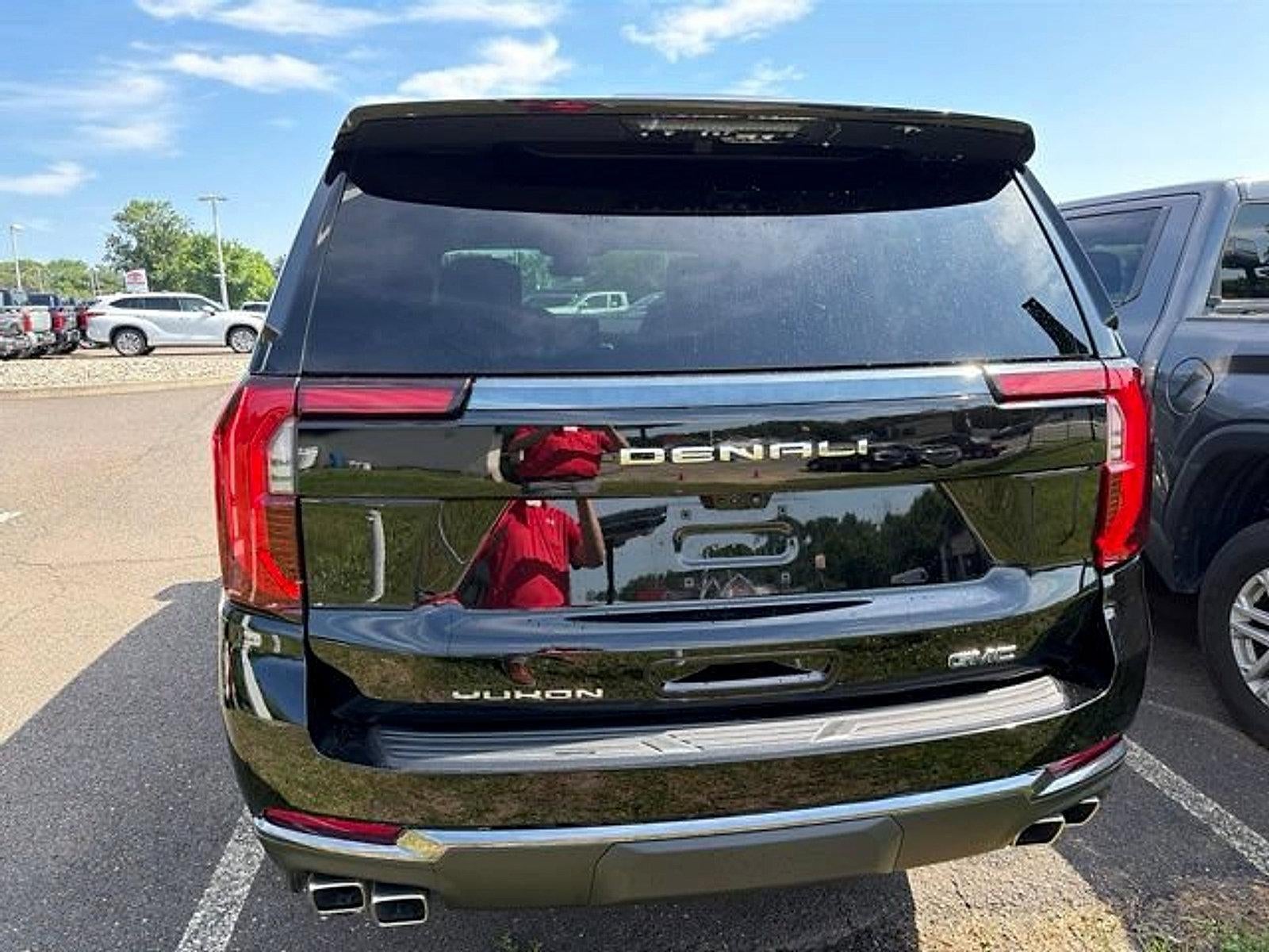 2025 GMC Yukon 4WD 4dr Denali Ultimate
