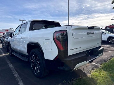 2025 GMC Sierra EV e4WD Crew Cab Max Range Denali