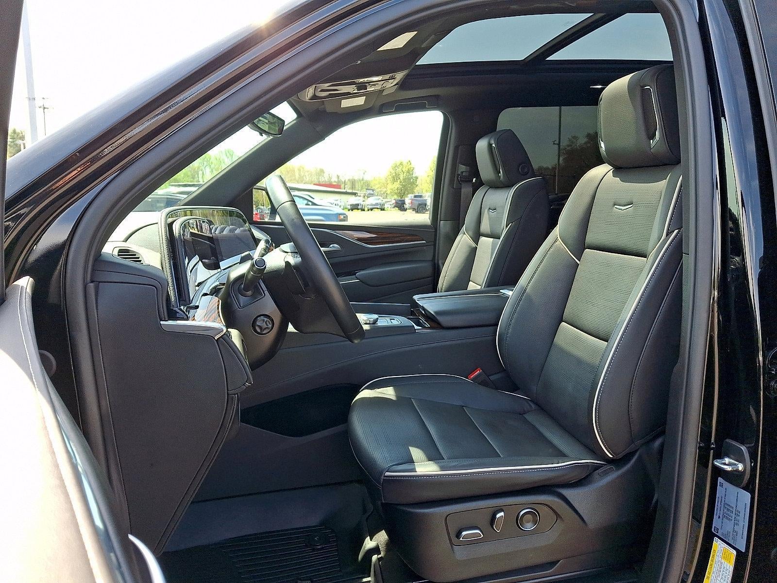 2023 Cadillac Escalade ESV 4WD Premium Luxury