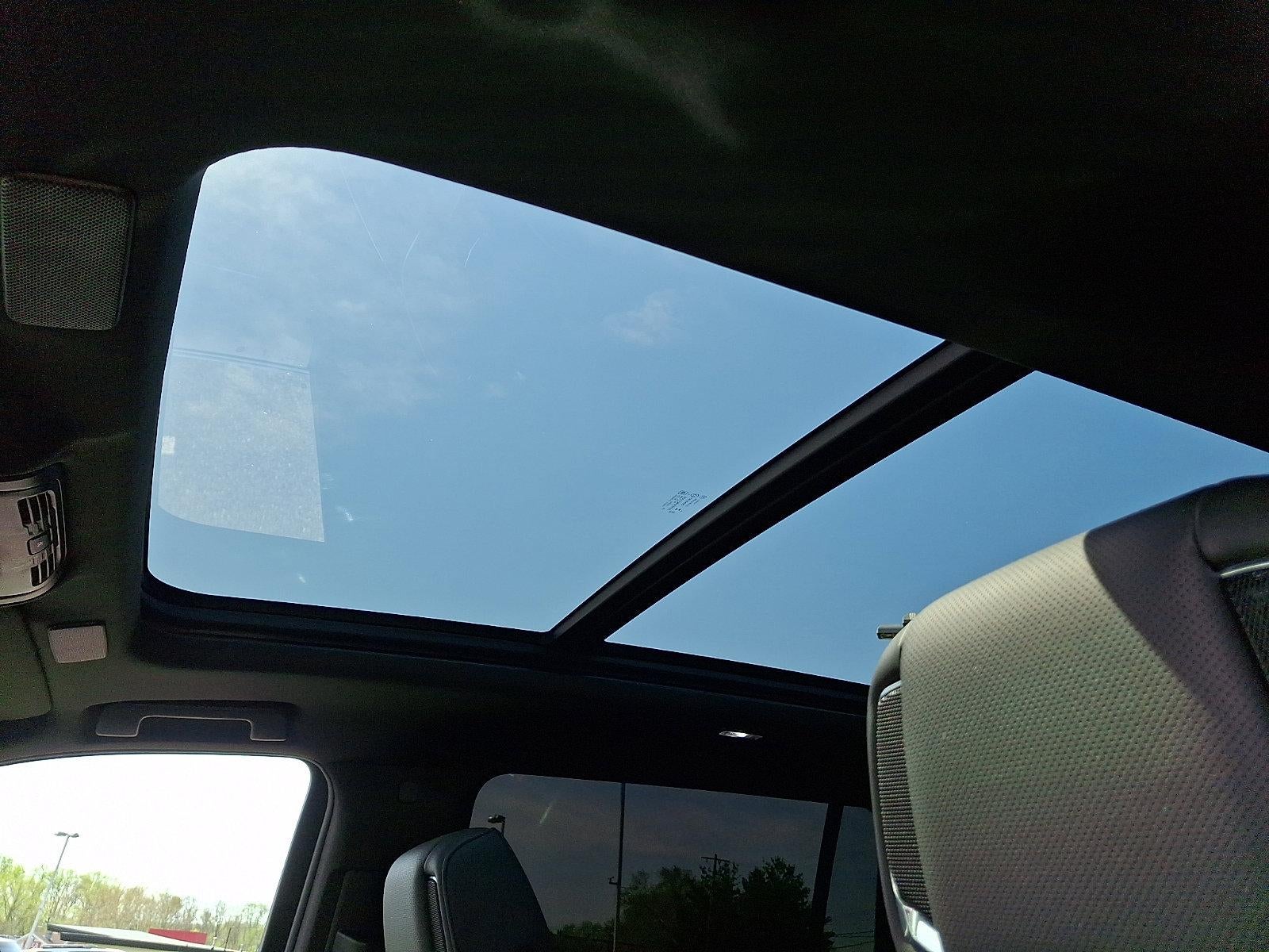 2023 Cadillac Escalade ESV 4WD Premium Luxury