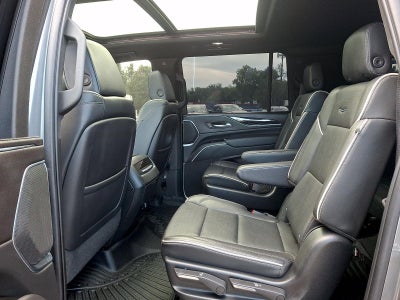 2022 Cadillac Escalade ESV 4WD Sport