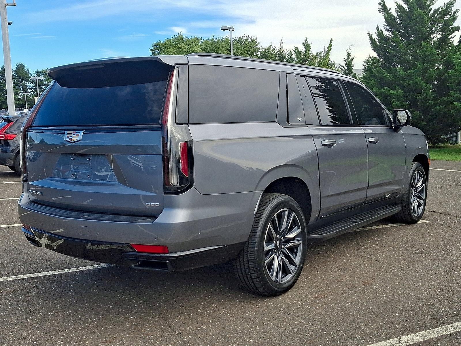 2022 Cadillac Escalade ESV 4WD Sport