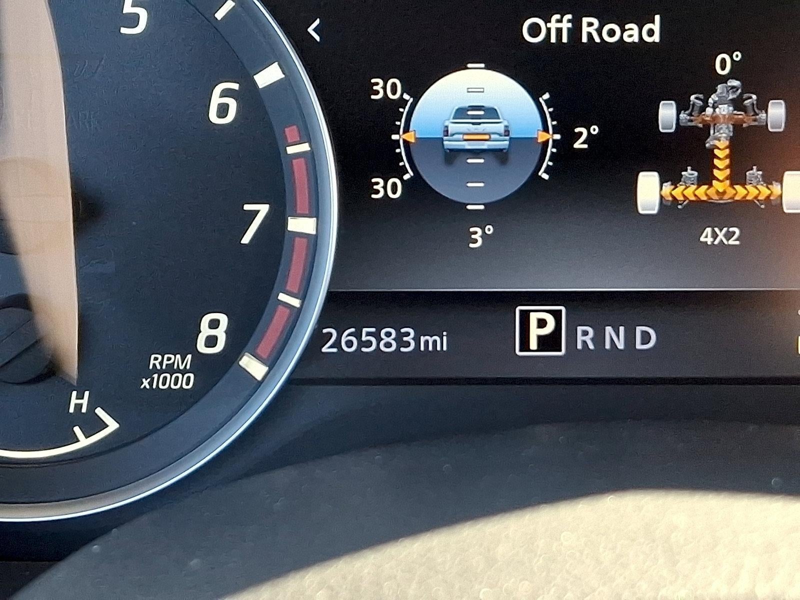 2021 Nissan Titan 4x4 Crew Cab SV