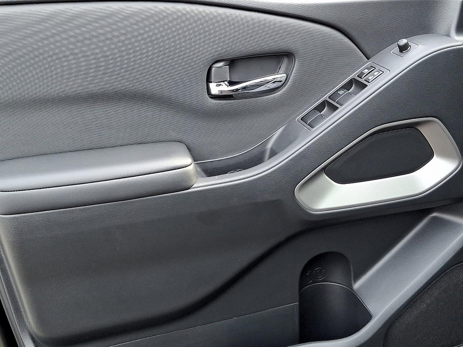 2024 Nissan Frontier Crew Cab 4x4 Long Bed SV