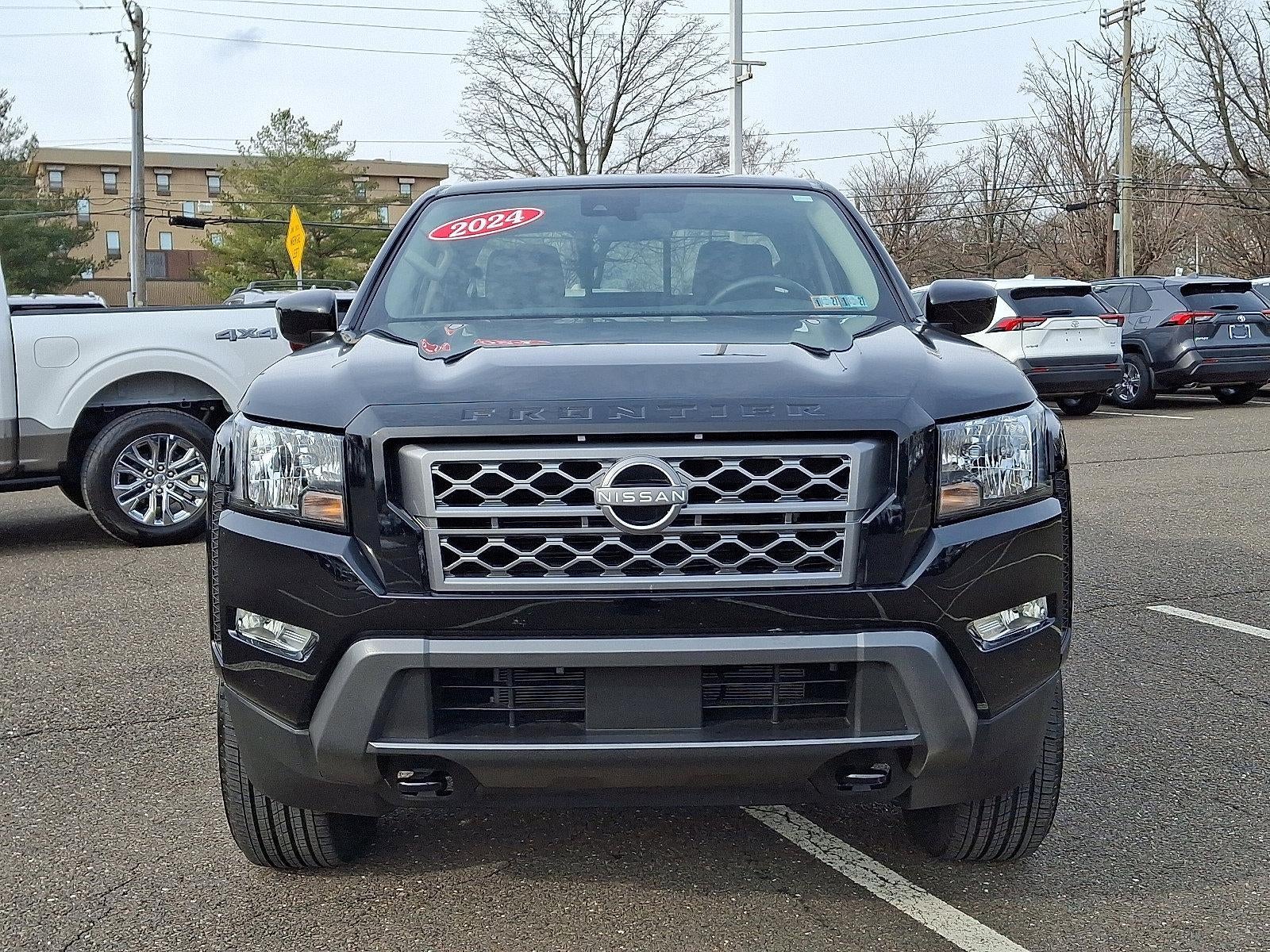 2024 Nissan Frontier Crew Cab 4x4 Long Bed SV
