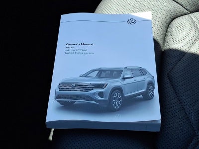 2025 Volkswagen Atlas 2.0T SE w/Technology FWD