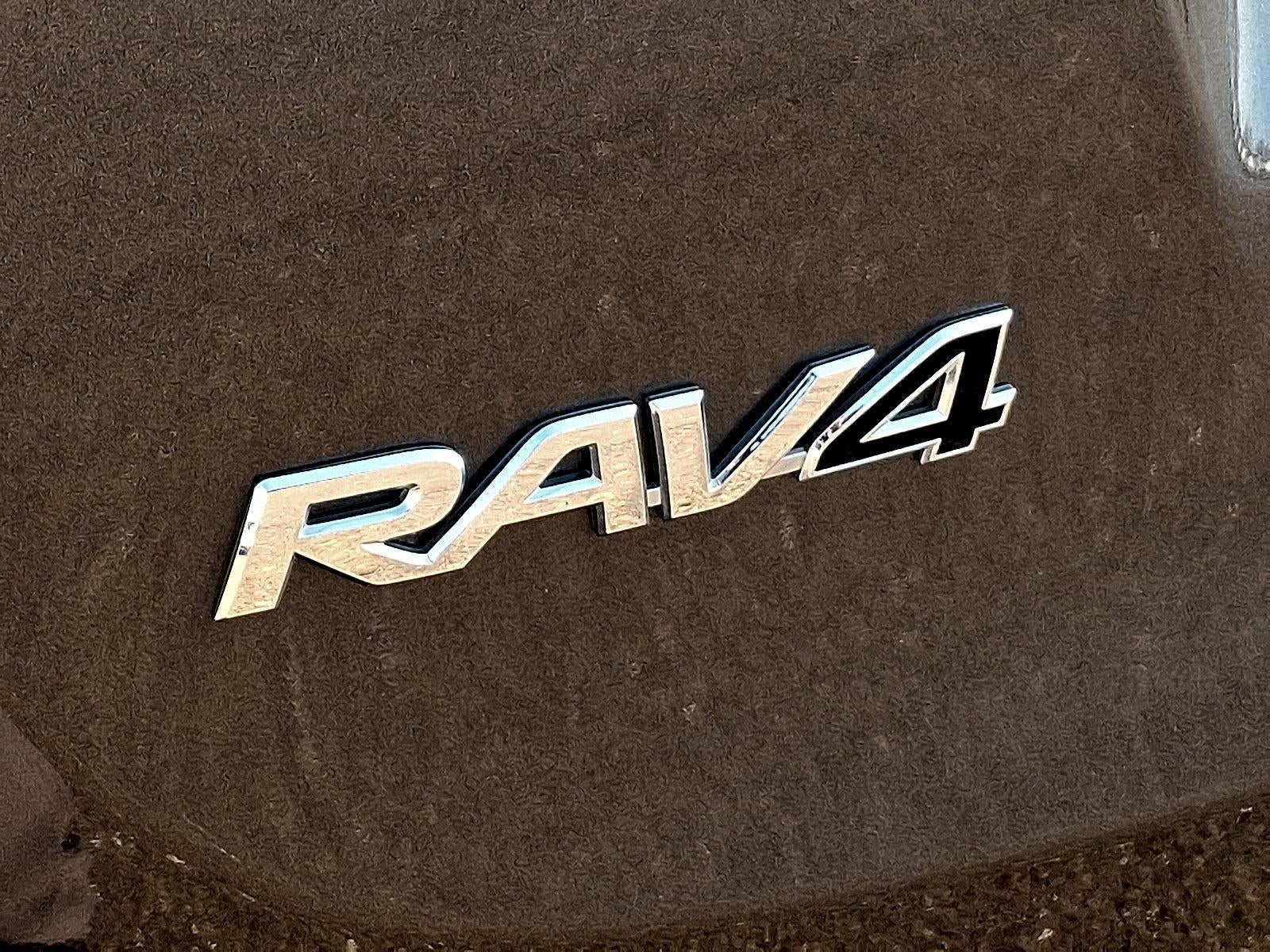 2015 Toyota RAV4 AWD 4dr Limited (GS)