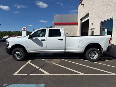 2024 RAM 3500 Tradesman 4x4 Crew Cab 8' Box