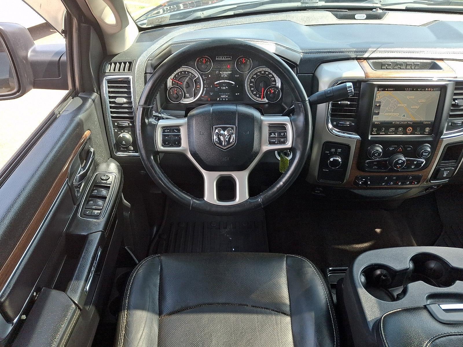 2014 RAM 2500 4WD Crew Cab 6.4 Ft Box Laramie