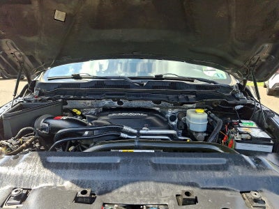 2014 RAM 2500 4WD Crew Cab 6.4 Ft Box Laramie