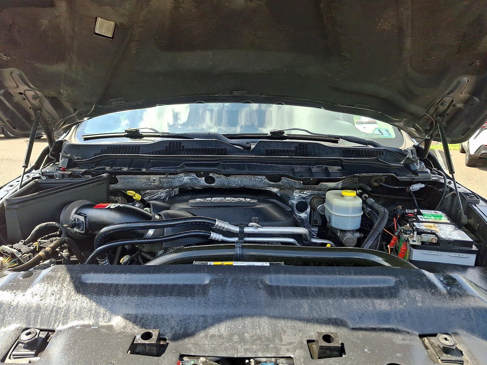 2014 RAM 2500 4WD Crew Cab 6.4 Ft Box Laramie