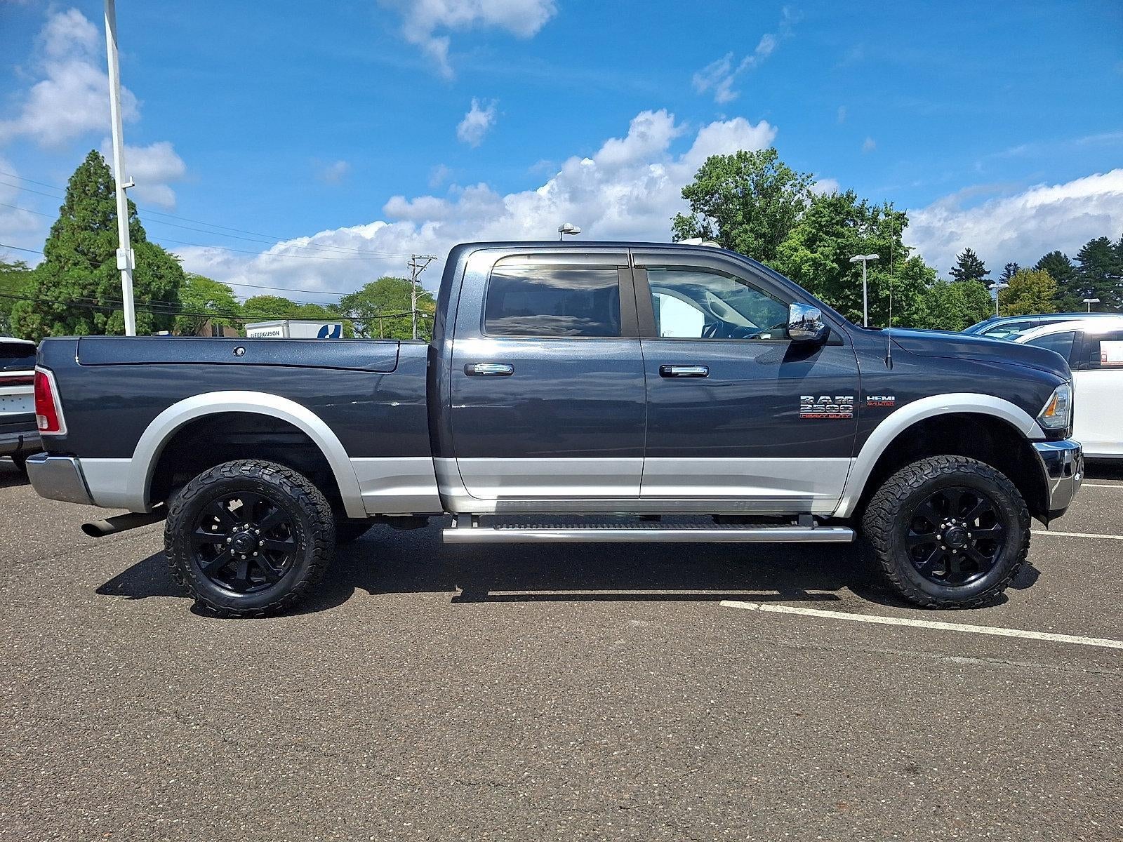 2014 RAM 2500 4WD Crew Cab 6.4 Ft Box Laramie