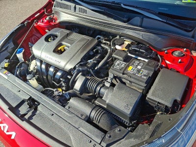 2024 Kia Forte LXS IVT