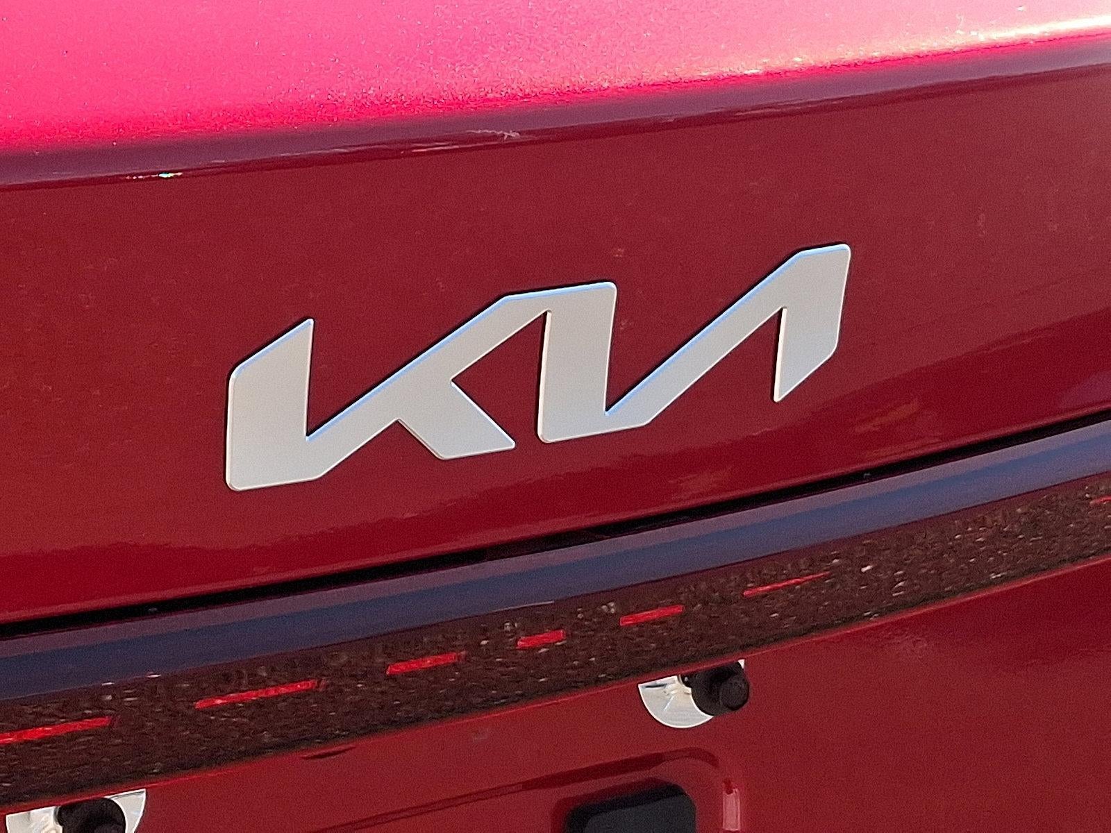 2024 Kia Forte LXS IVT