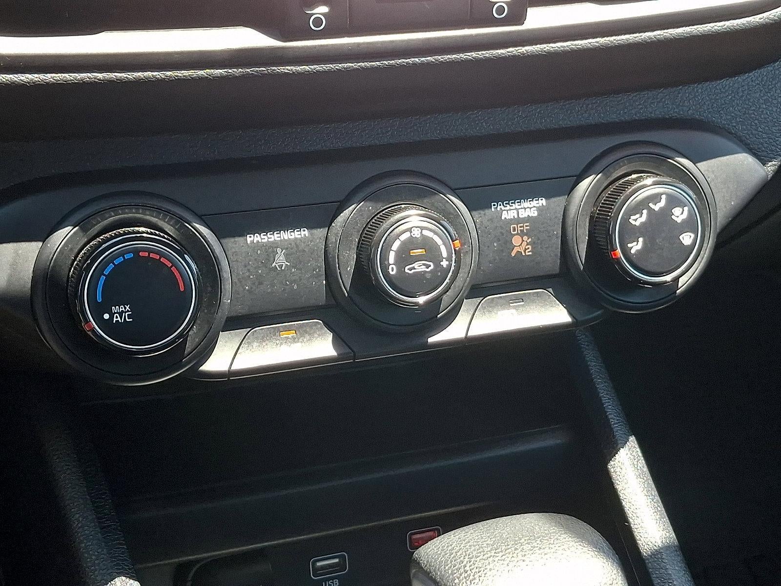 2024 Kia Forte LXS IVT