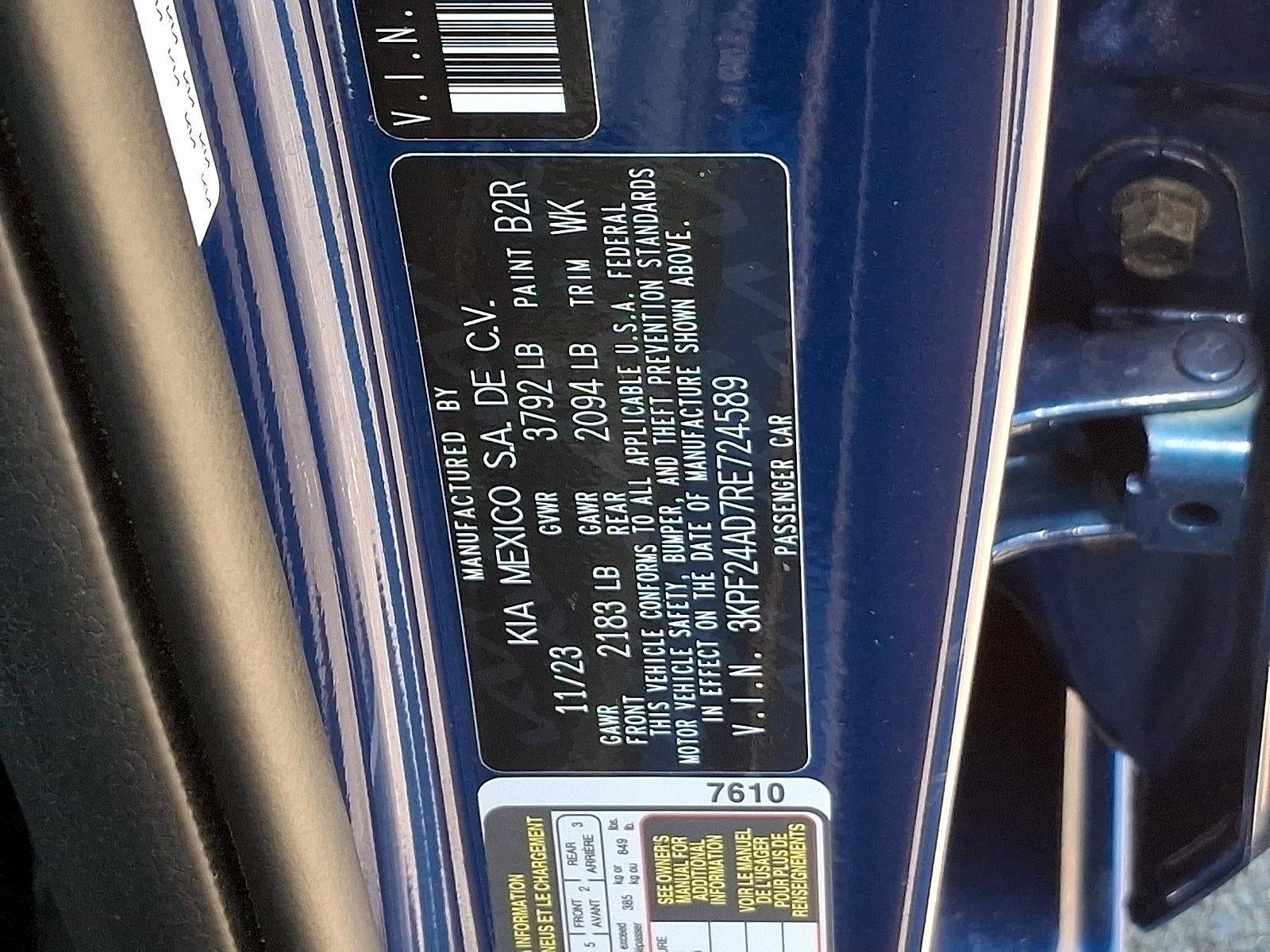 2024 Kia Forte LXS IVT