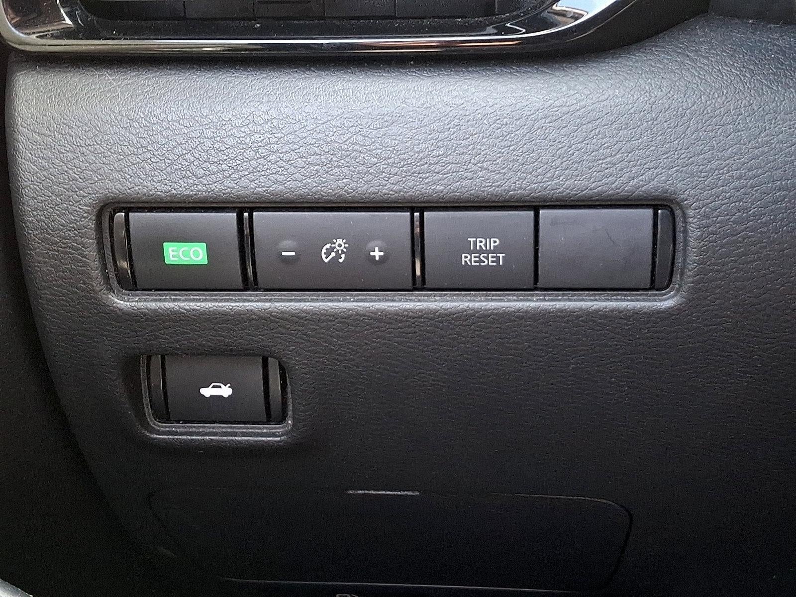 2020 Nissan Sentra SV CVT