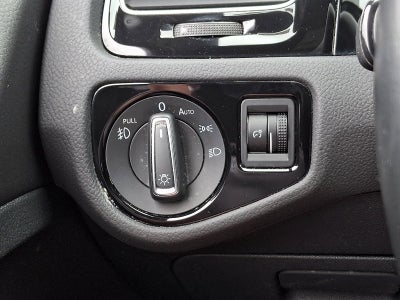 2019 Volkswagen Golf GTI 2.0T SE DSG