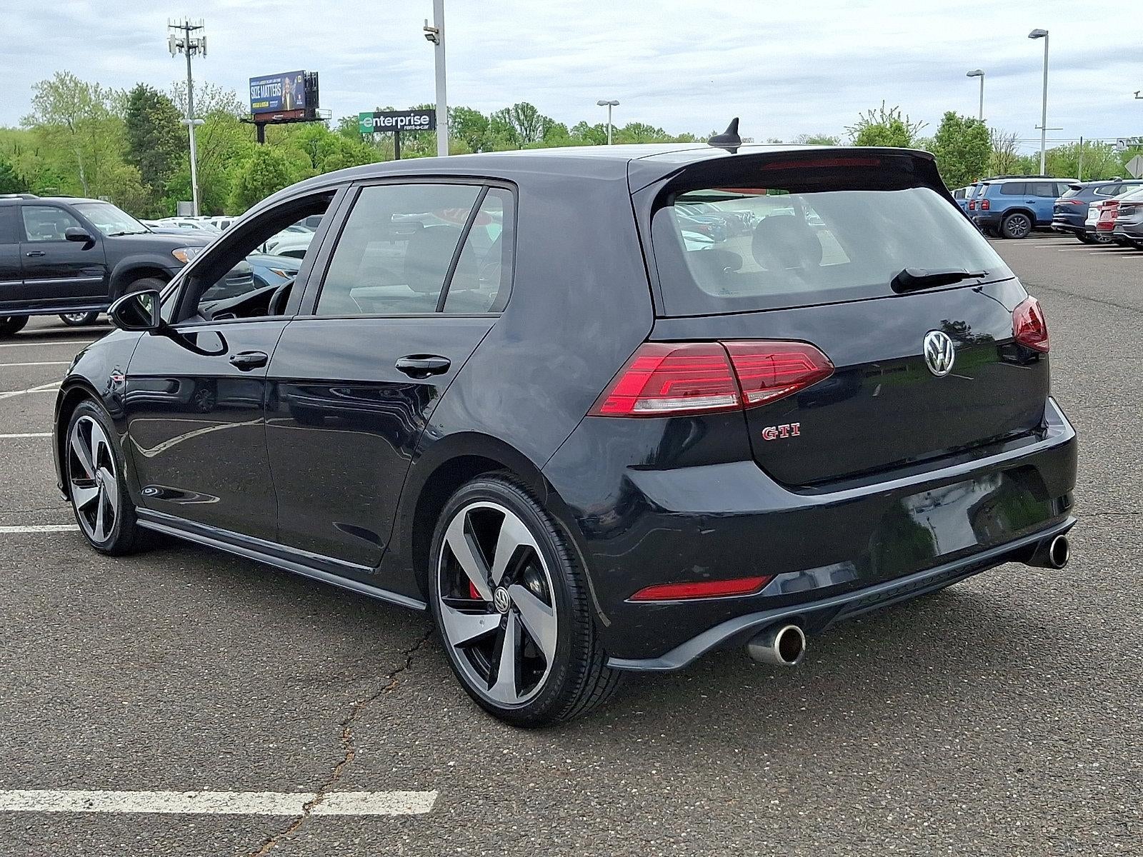 2019 Volkswagen Golf GTI 2.0T SE DSG