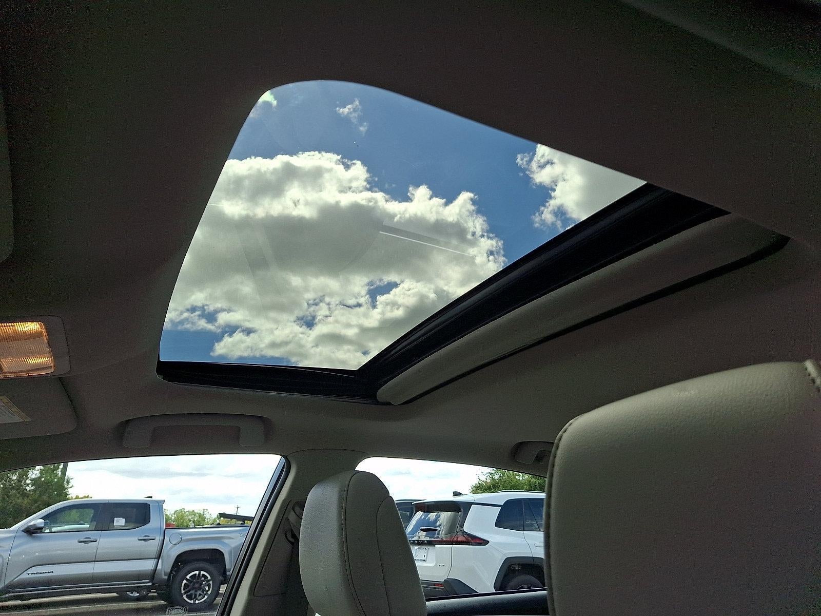 2016 Toyota Avalon 4dr Sdn XLE Premium (Natl)