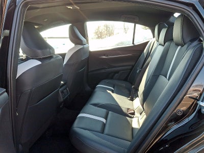 2025 Toyota Camry SE (SE)