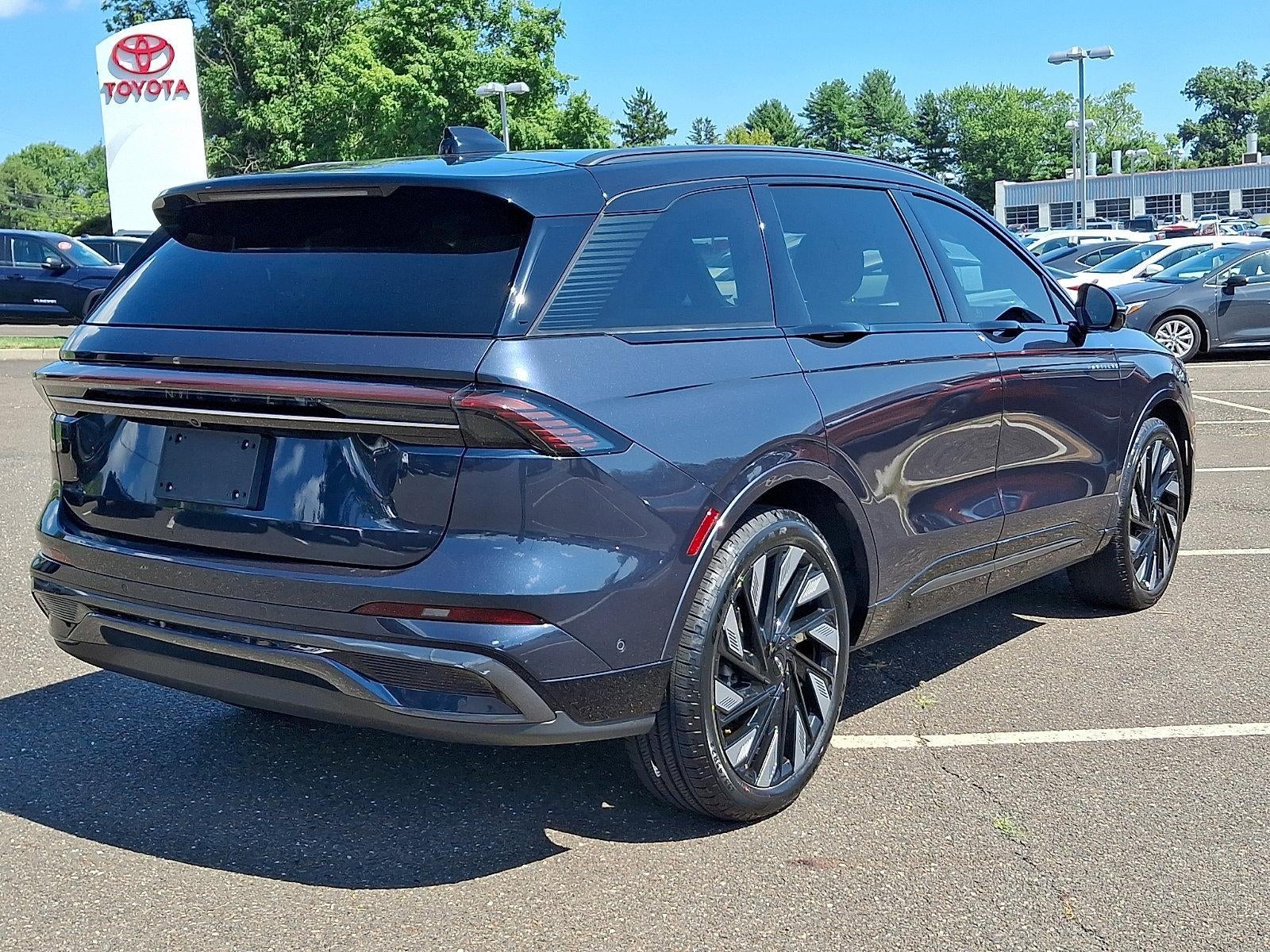 2024 Lincoln Nautilus Reserve AWD