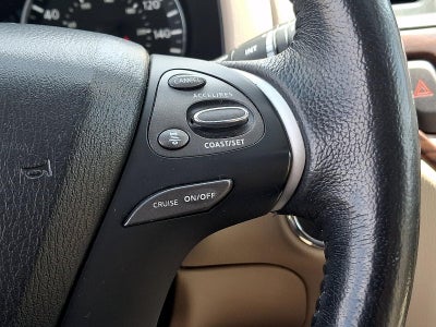 2018 Nissan Pathfinder FWD Platinum
