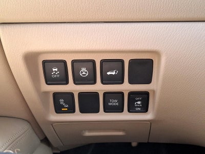 2018 Nissan Pathfinder FWD Platinum