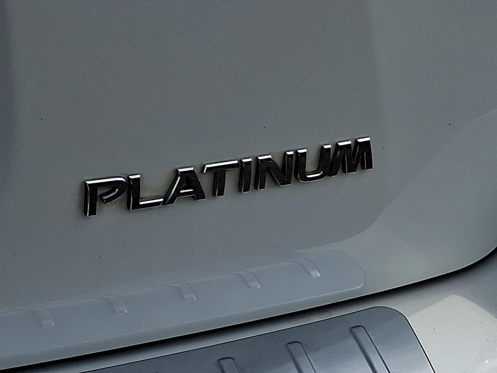 2018 Nissan Pathfinder FWD Platinum