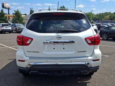2018 Nissan Pathfinder FWD Platinum
