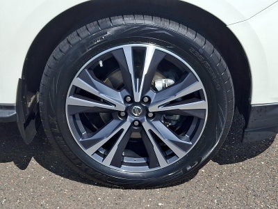 2018 Nissan Pathfinder FWD Platinum