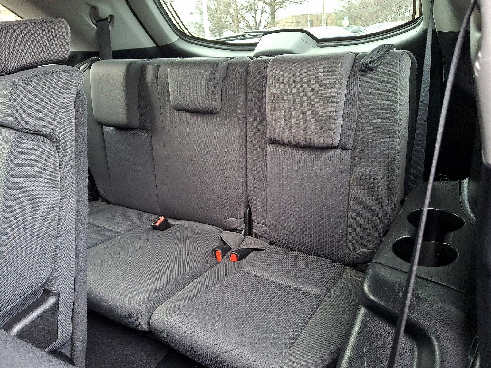 2016 Toyota Highlander AWD 4dr V6 LE (Natl)