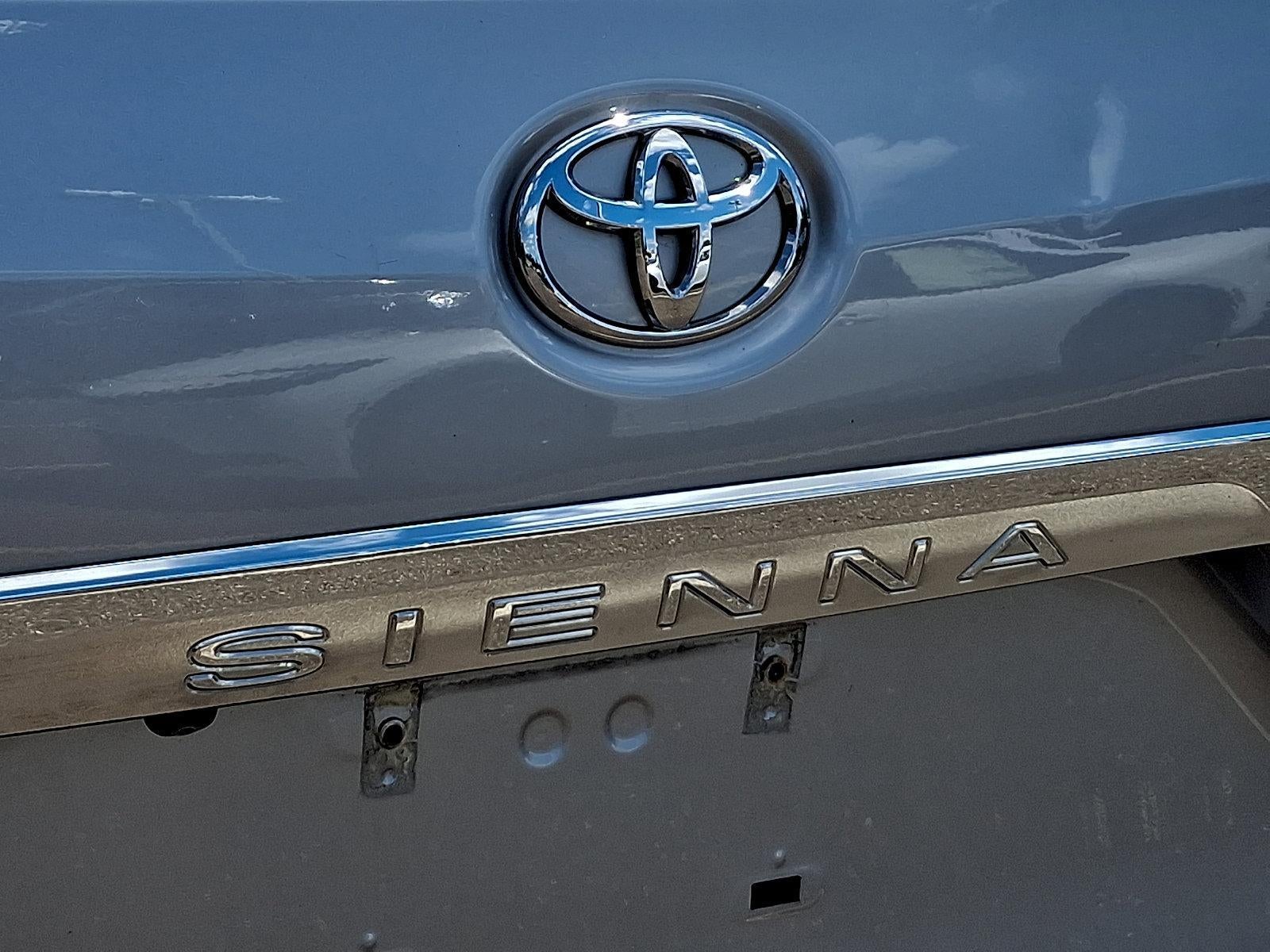 2015 Toyota Sienna 5dr 7-Pass Van Ltd Premium FWD (Natl)