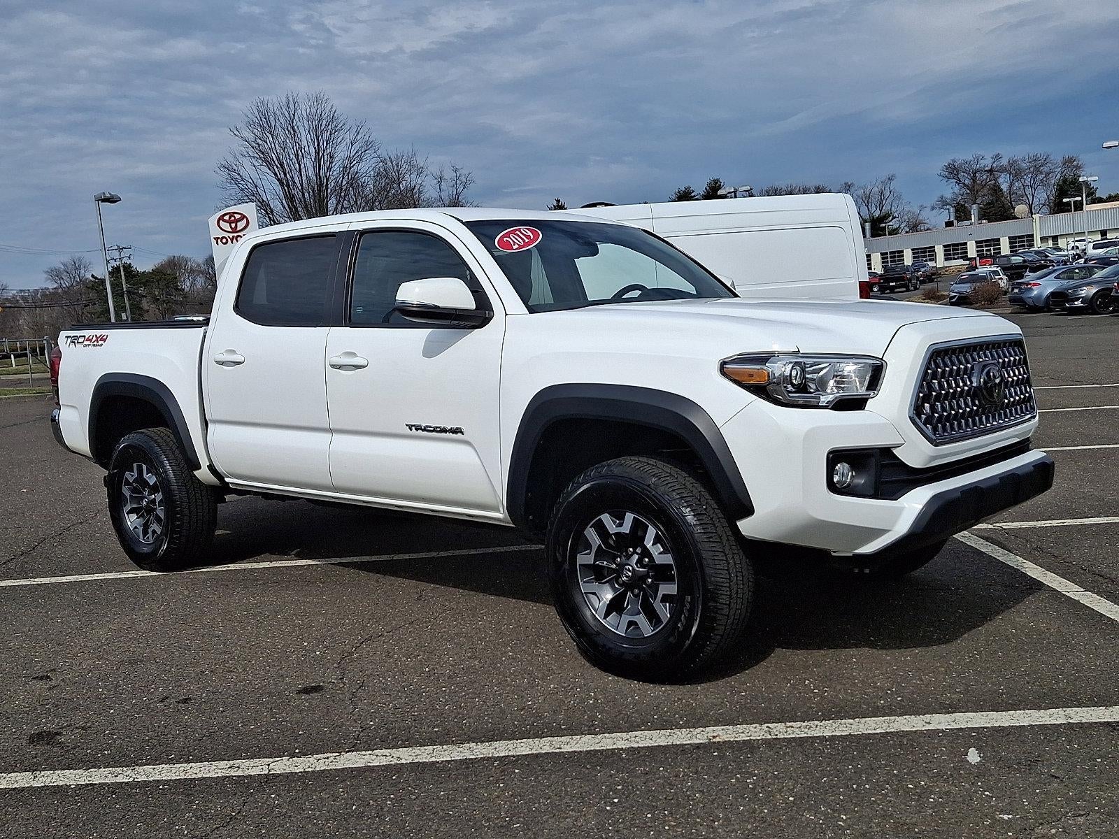 2019 Toyota Tacoma 4WD 4WD TRD Off Road Double Cab 5' Bed V6 AT (Natl)