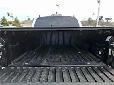 2019 Toyota Tacoma 4WD 4WD TRD Off Road Double Cab 5' Bed V6 AT (Natl)