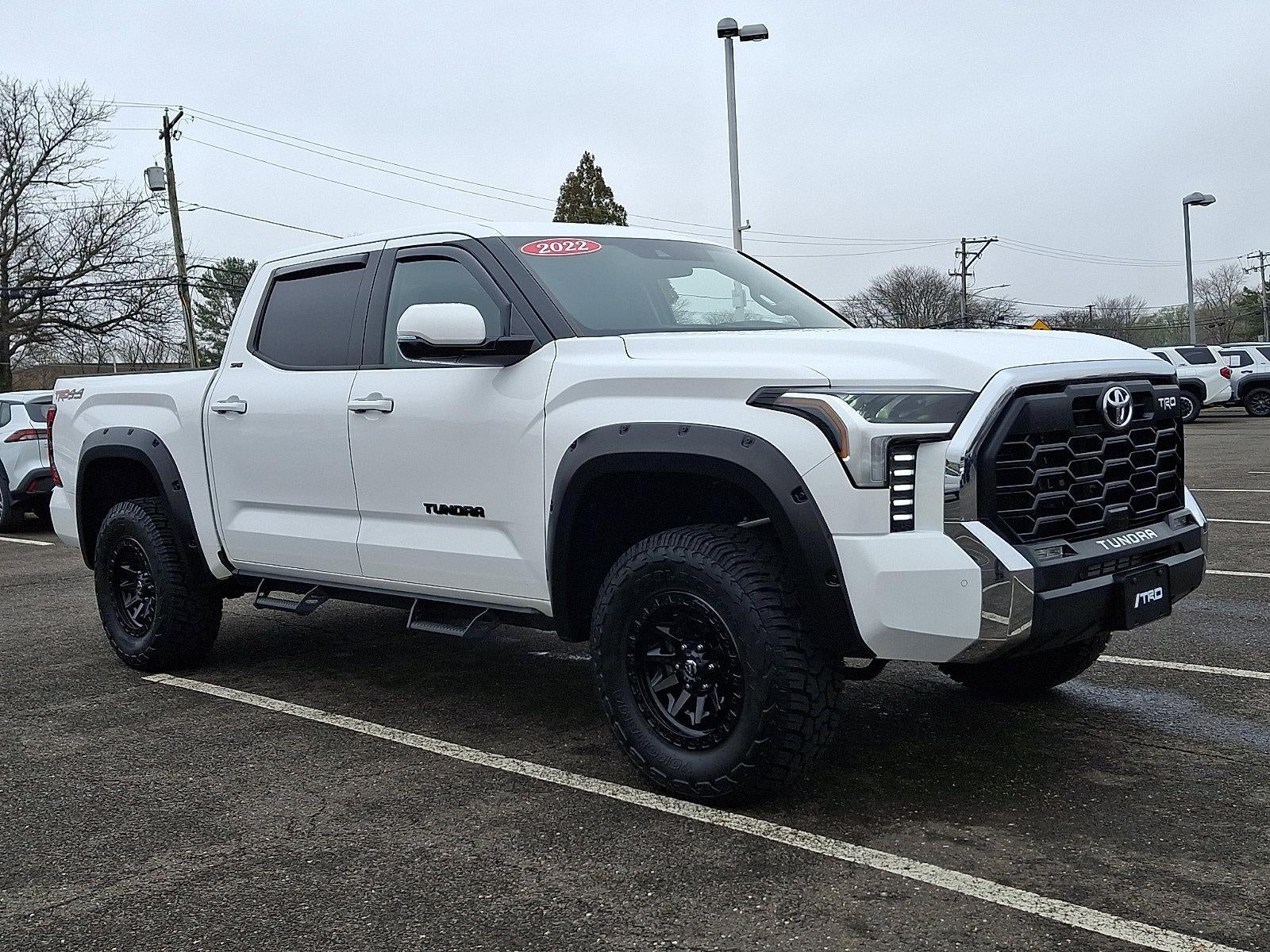 2022 Toyota Tundra 4WD 4WD SR5 CrewMax 5.5' Bed (Natl)